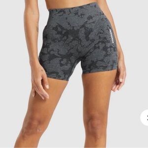 gymshark adapt camo shorts
